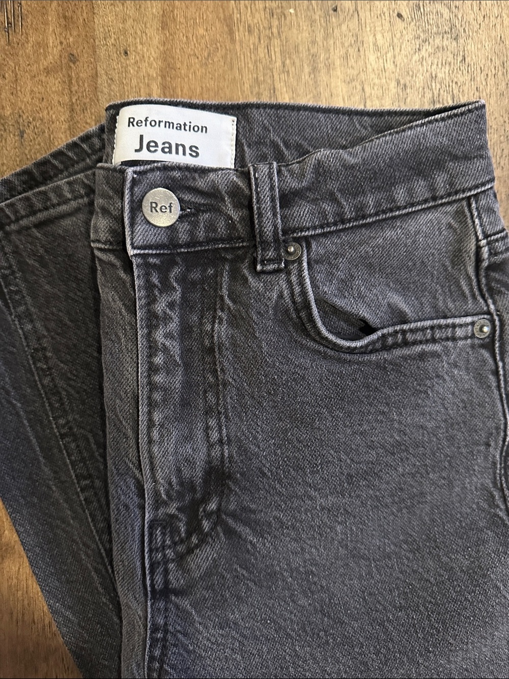 Reformation Women’s High-Rise Straight Leg Jeans in Black Wash Size 25